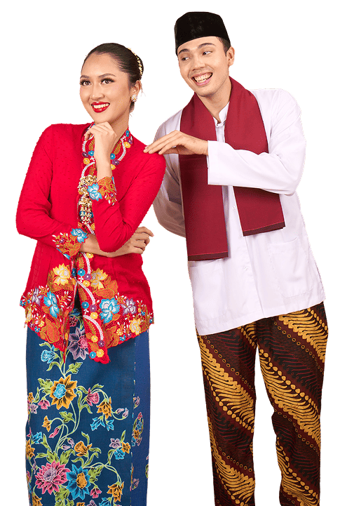 Potret Abang None Jakarta tersenyum mengenakan pakaian adat Betawi modern